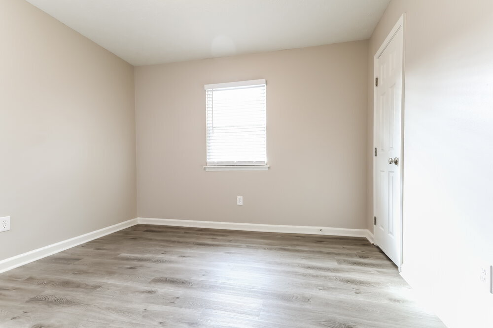 Building Photo - 2194 Cherokee Valley Cir