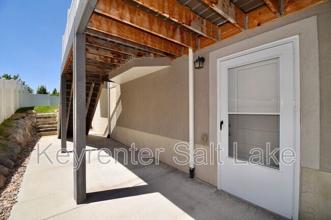 Building Photo - 2101 Plum Harvest Way