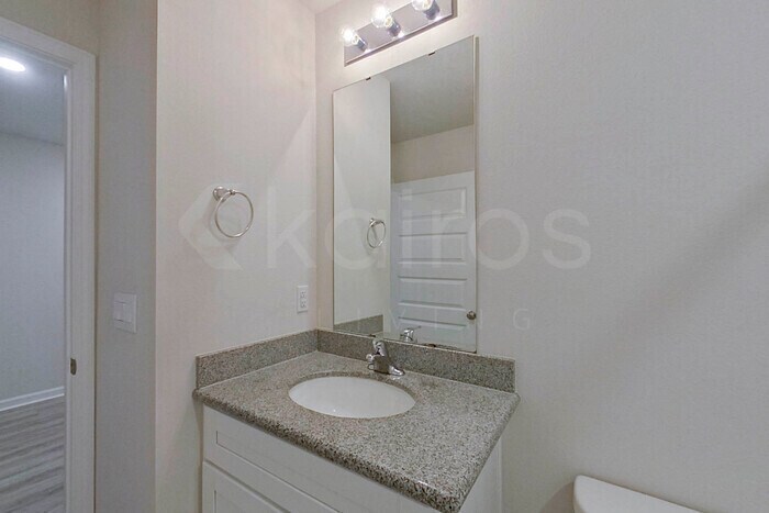 Building Photo - 4746 Malay Cir