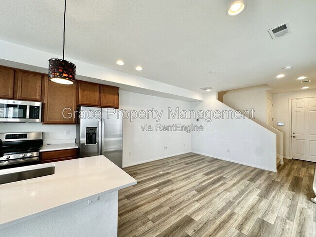 Building Photo - 47 N Uriah St