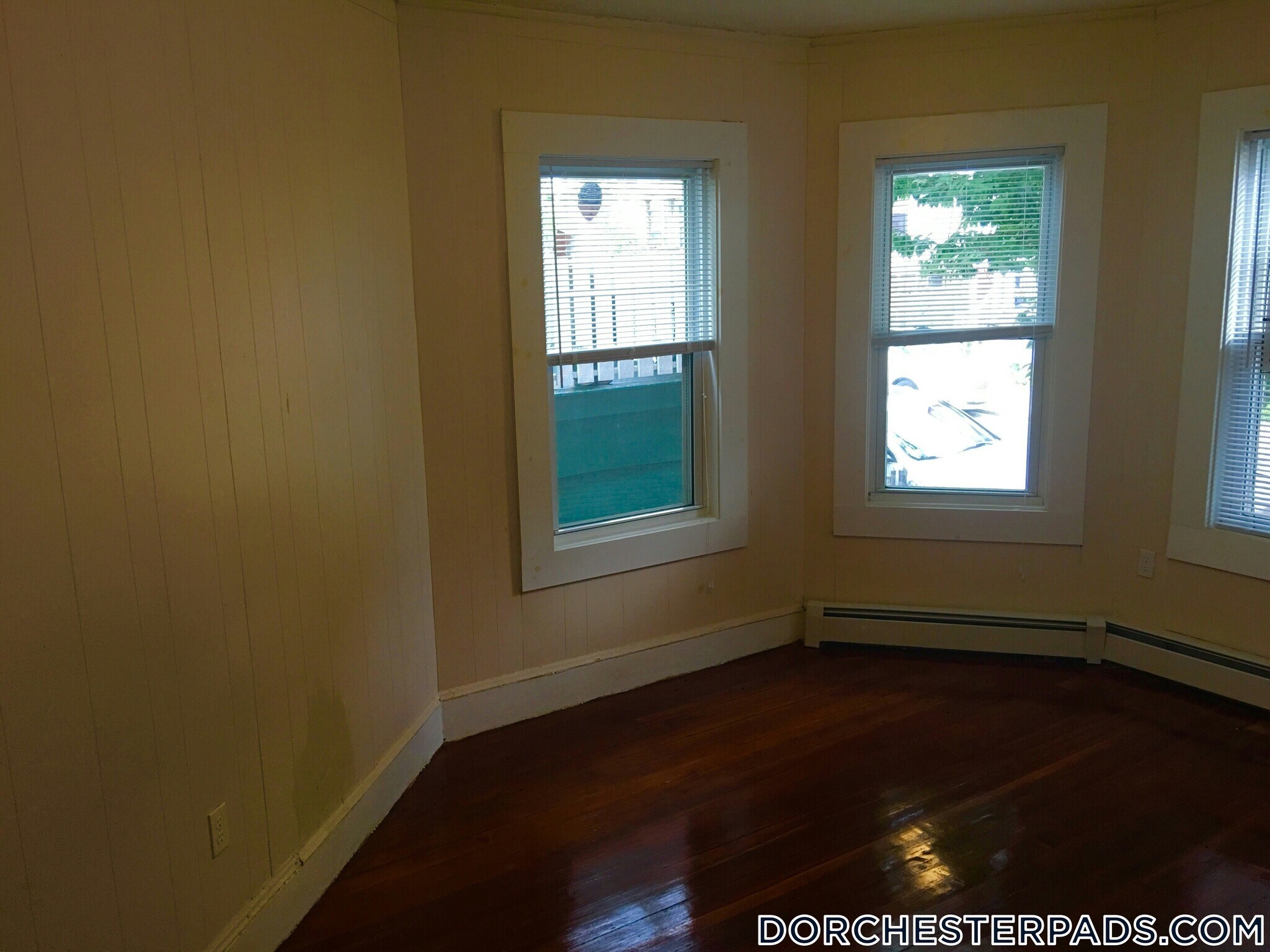 Building Photo - 27 Wolcott St