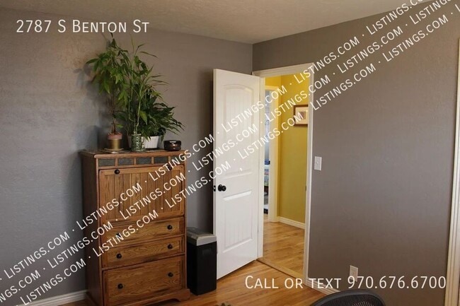 Building Photo - 2787 S Benton St