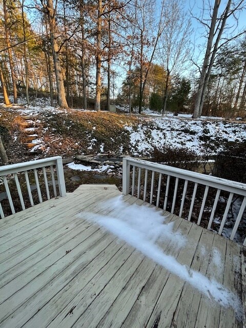 Building Photo - 45 Creekside Cir