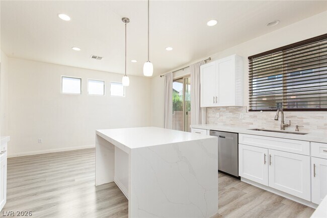 Building Photo - 9581 Aberdeen Ridge Ct