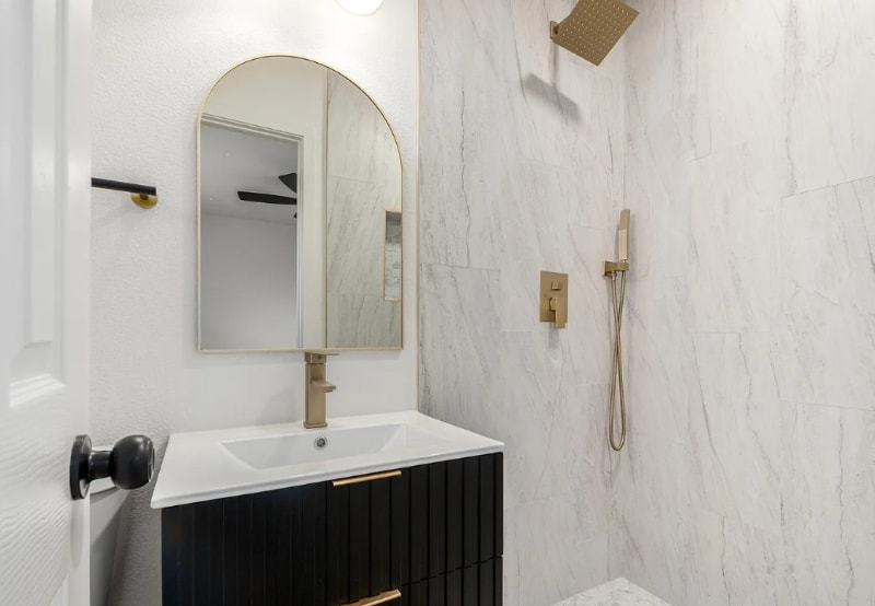 Building Photo - 3939 W Harmont Dr