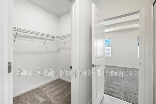 Building Photo - 2066 Shaggy Fisher Dr