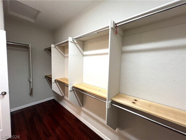 Building Photo - 4205 Gliding Gulls Ave
