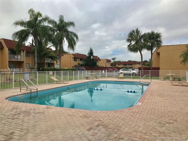 Building Photo - 9974 SW 88th St