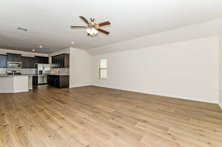Building Photo - 7417 Alfriston Pl