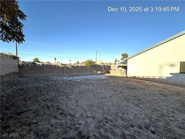 Building Photo - 4680 Gatos Ct