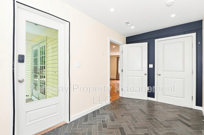 Building Photo - 957 Cherry Hill Rd