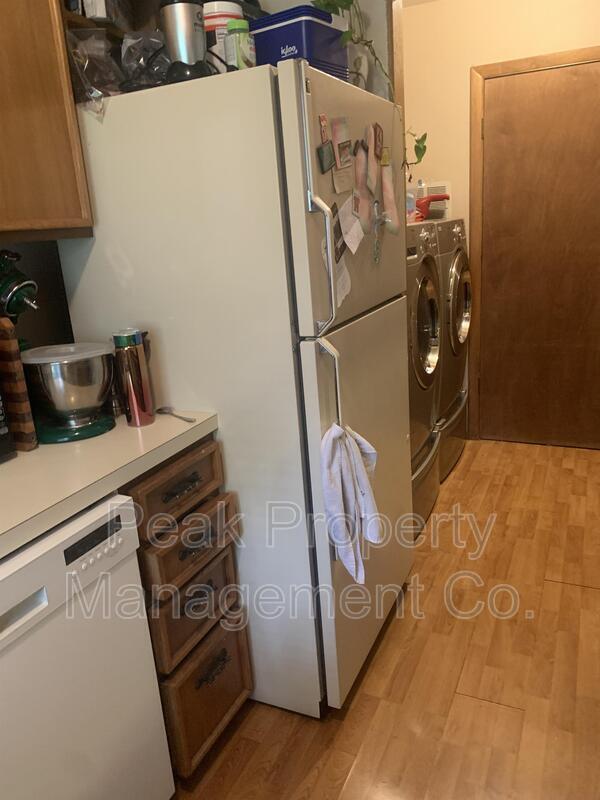 Building Photo - 514 Strachan Dr