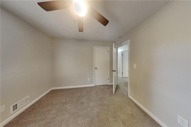 Building Photo - 106 Mill Gate Dr