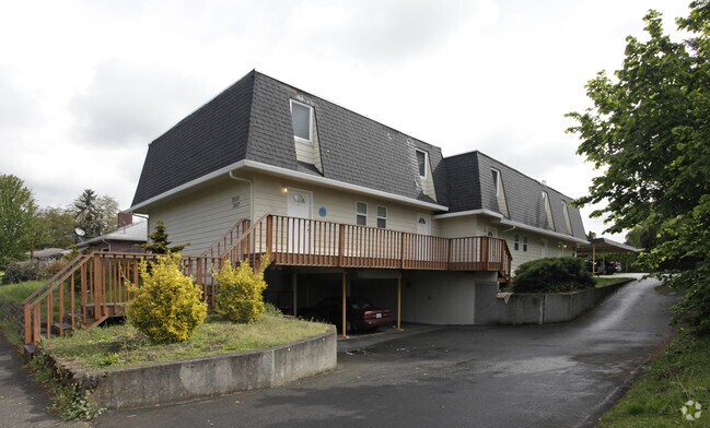 Building Photo - 3515-3517 Kauffman Ave