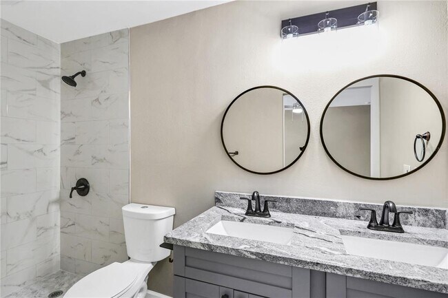 Building Photo - 5522 Fulmar Dr