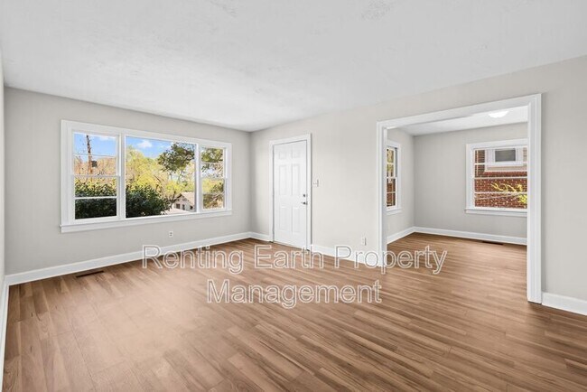 Building Photo - 3113 Pike Rd