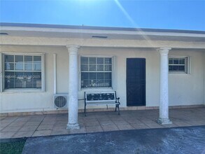 Building Photo - 120 SW 68th Ave