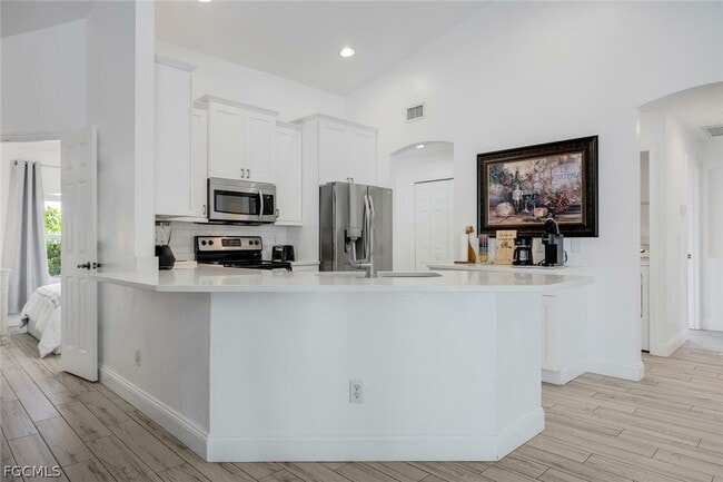 Building Photo - 1724 SW 31st Ln