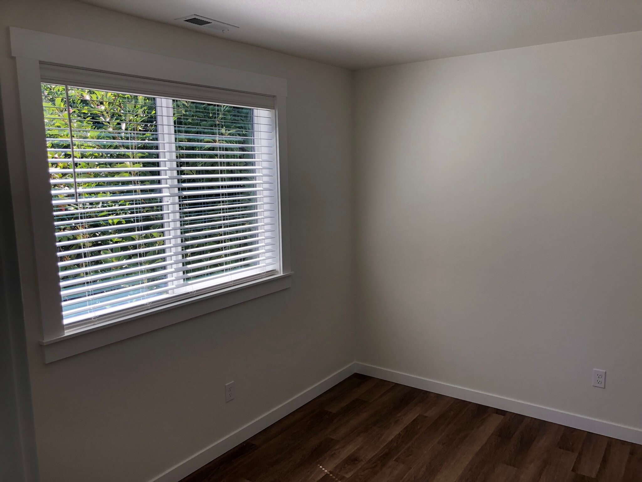 Building Photo - 10271 SE 40th Ave