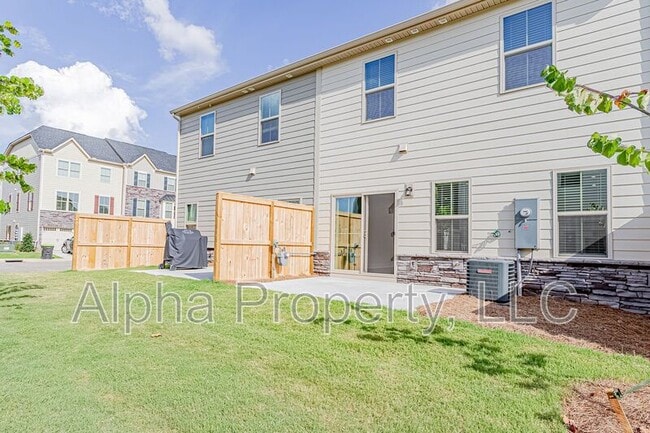 Building Photo - 130 Eagle Wood Dr