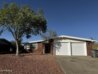 Building Photo - 8700 Lakehurst Rd