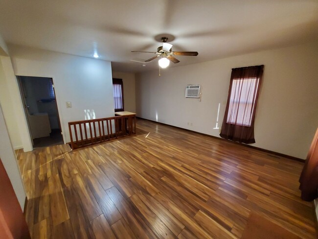 Building Photo - Remodeled, nice and clean house in Clay Ce...