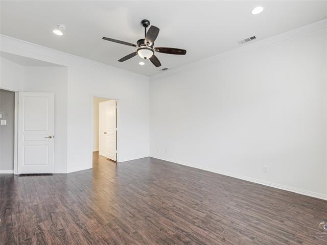 Building Photo - 5619 Travis Dr