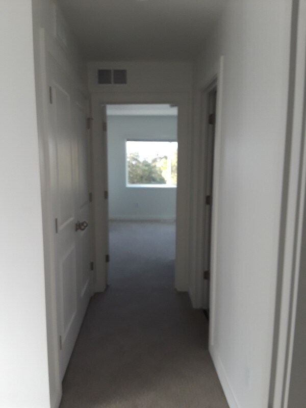 Building Photo - 3371 S Orchard Dr