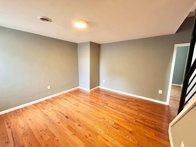 Building Photo - 2605-7 Cecil B. Moore Ave