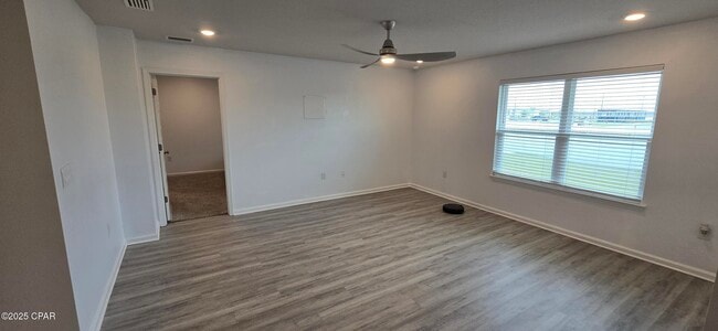 Building Photo - 6472 Slabinski Ln