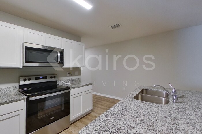 Building Photo - 9137 Aegean Cir