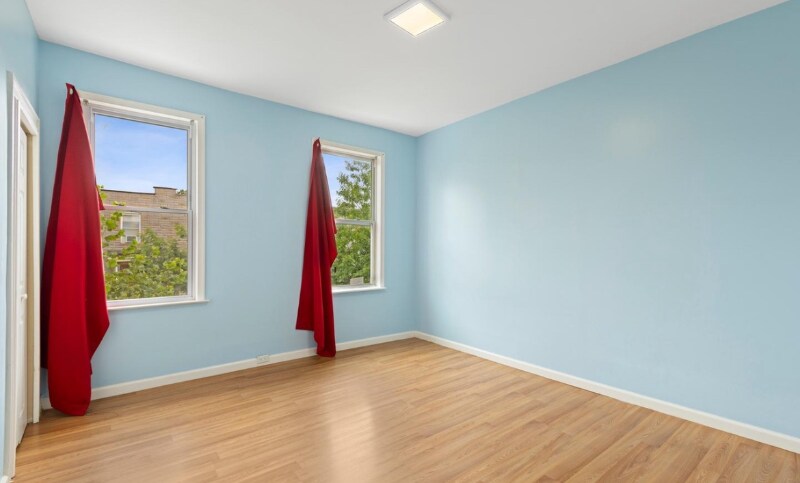 Building Photo - 415 N East Ave