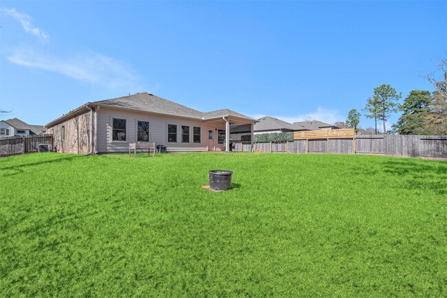 Building Photo - 12222 Lake Conroe Hills Dr