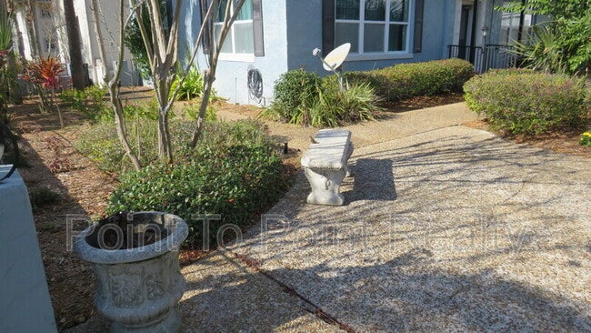 Building Photo - 1935 San Marco Blvd