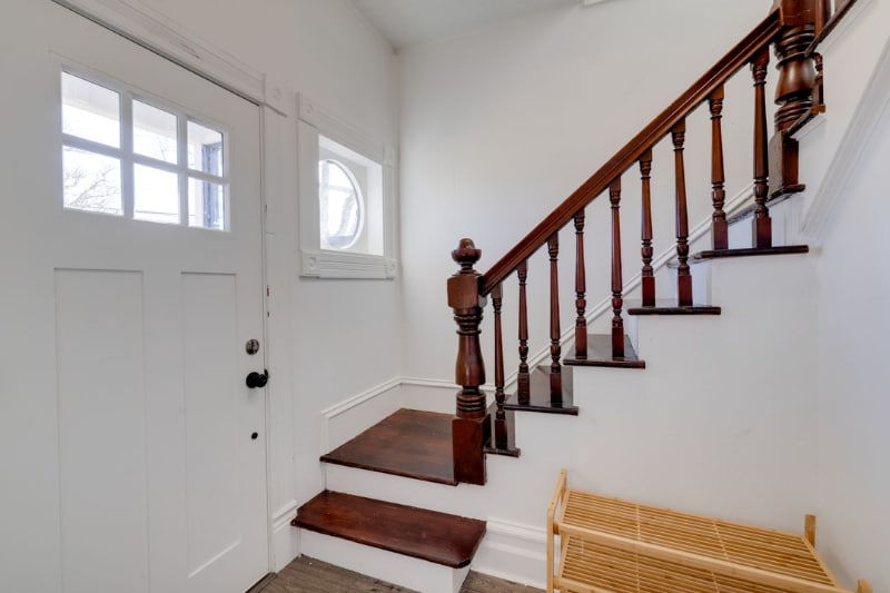 Building Photo - 414 S Holladay Dr