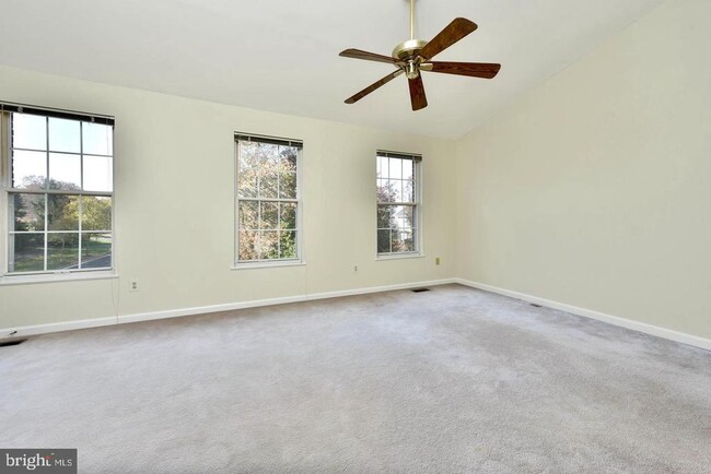 Building Photo - 20372 Burnley Square