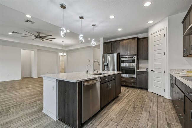 Building Photo - 10752 Green Harvest Dr.