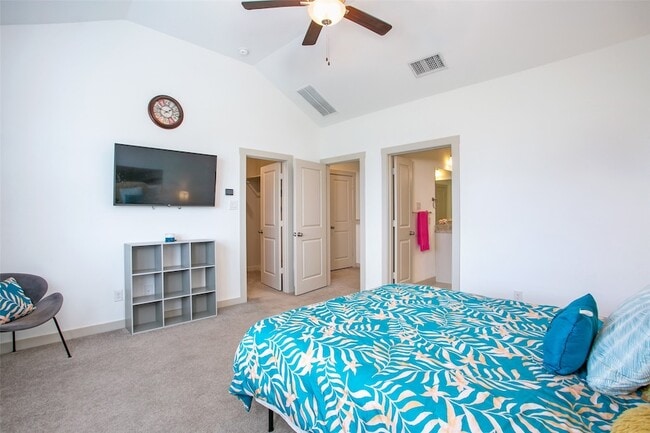 Building Photo - 1213 Casselberry Dr