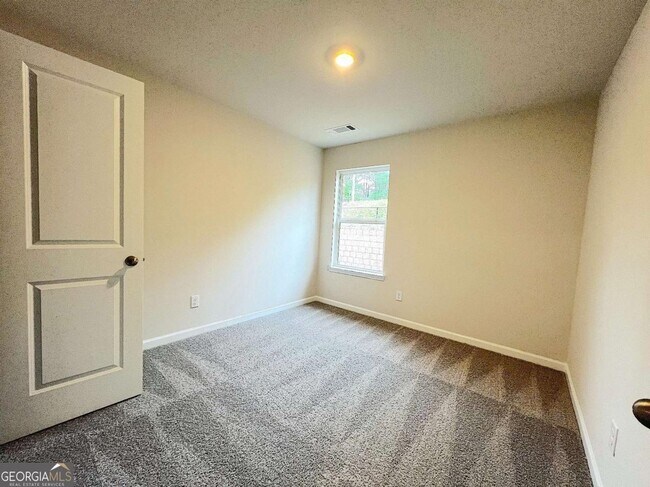 Building Photo - 4113 Oakwood Ter Ct