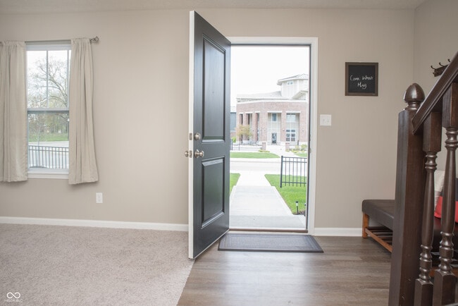 Building Photo - 2949 Kirkbride Way