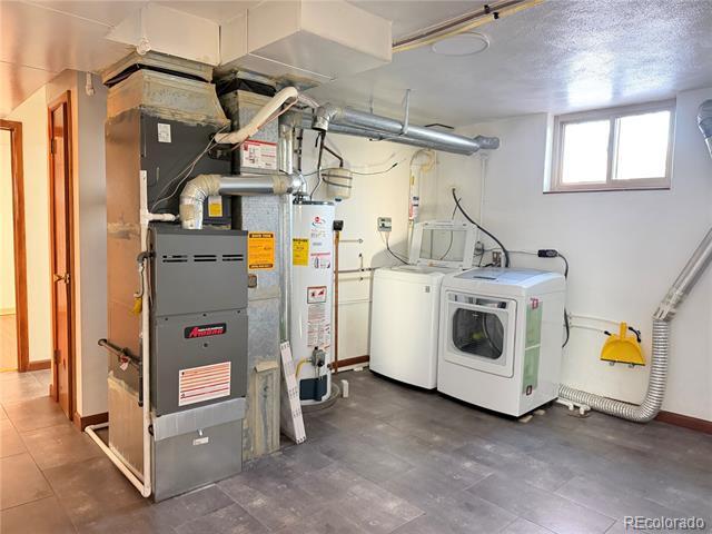 Building Photo - 2670 S Josephine St