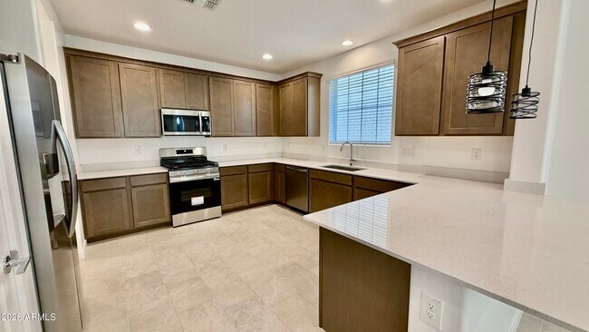 Building Photo - 9741 W Catalina Dr