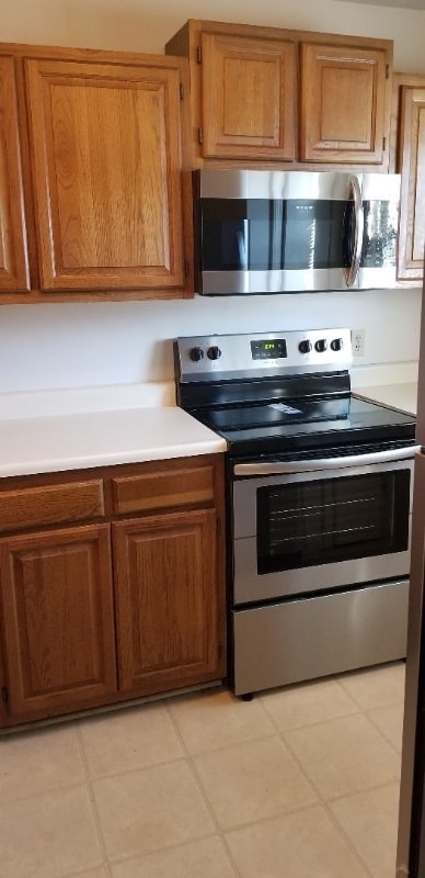 Building Photo - 461 Bramblewood Ln