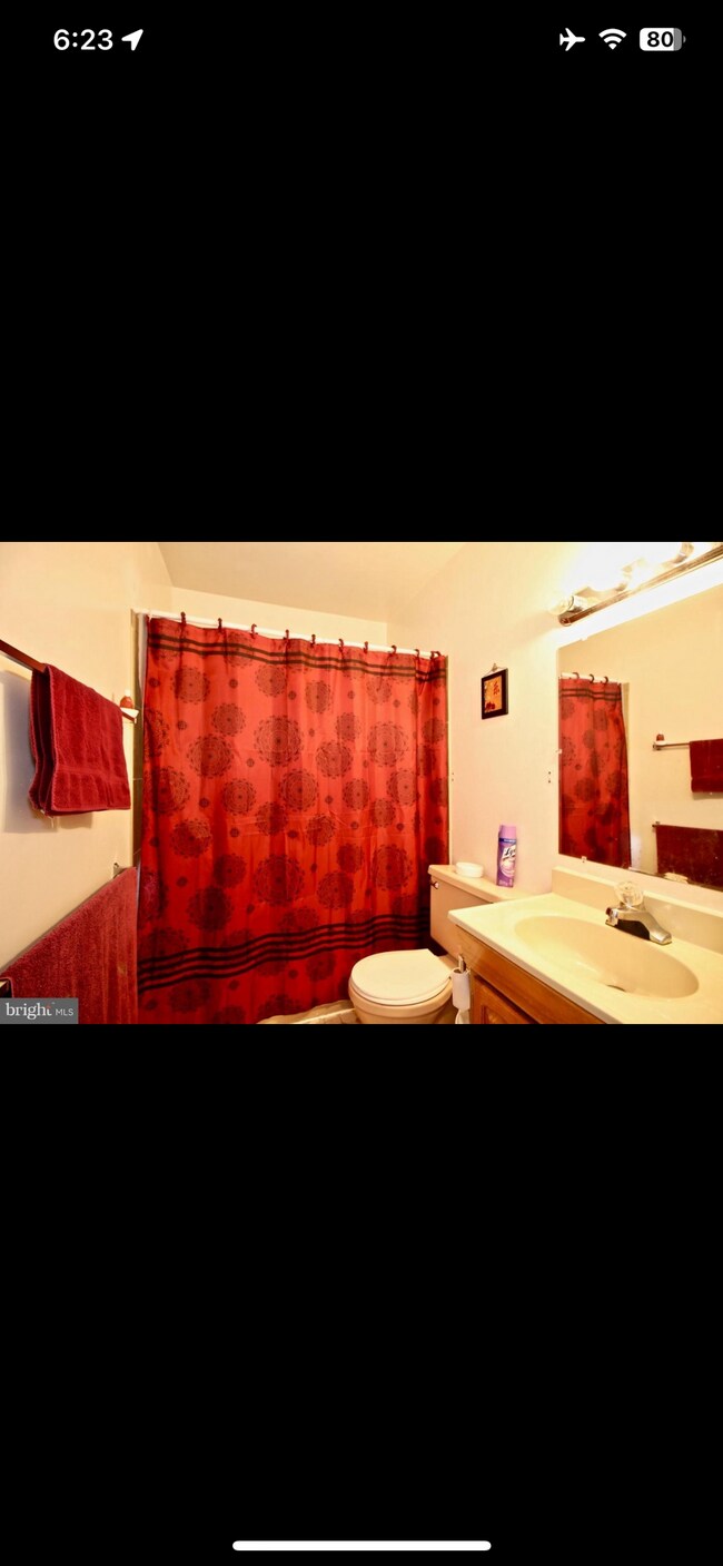 Building Photo - 13430 Kingsman Rd