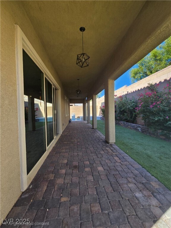 Building Photo - 10486 Mount Mitchell Ct