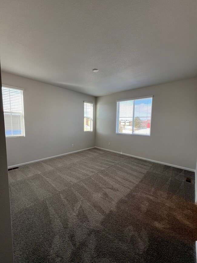 Building Photo - 5023 Aggregate Pt