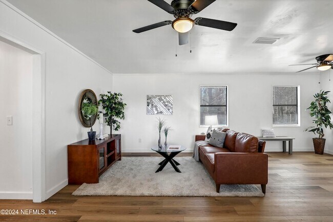 Building Photo - 54221 Cravey Rd