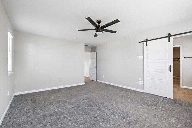 Building Photo - 9191 Rio Lado St
