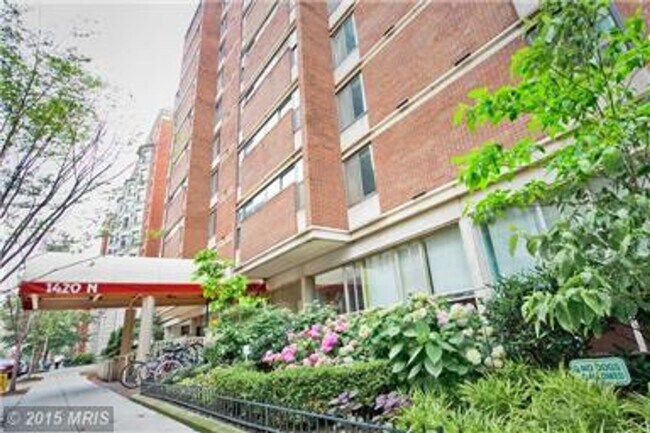 Building Photo - 1420 N Street NW #713