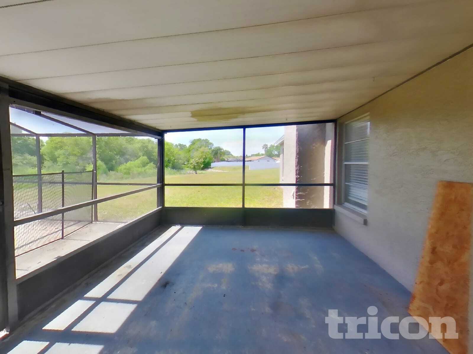 Building Photo - 1020 Red Oak Cir